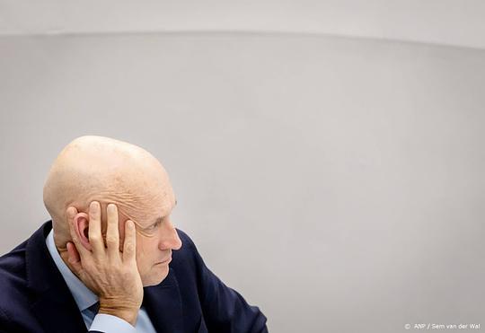 Minister Kuipers vraagt OMT naar maatregelen voor vluchten uit China