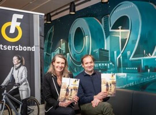 Fietsersbond en 9292 werken samen om fiets en ov nog beter te combineren
