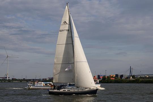 Coenbrug voorlopig nog niet bediend voor hoge scheepvaart