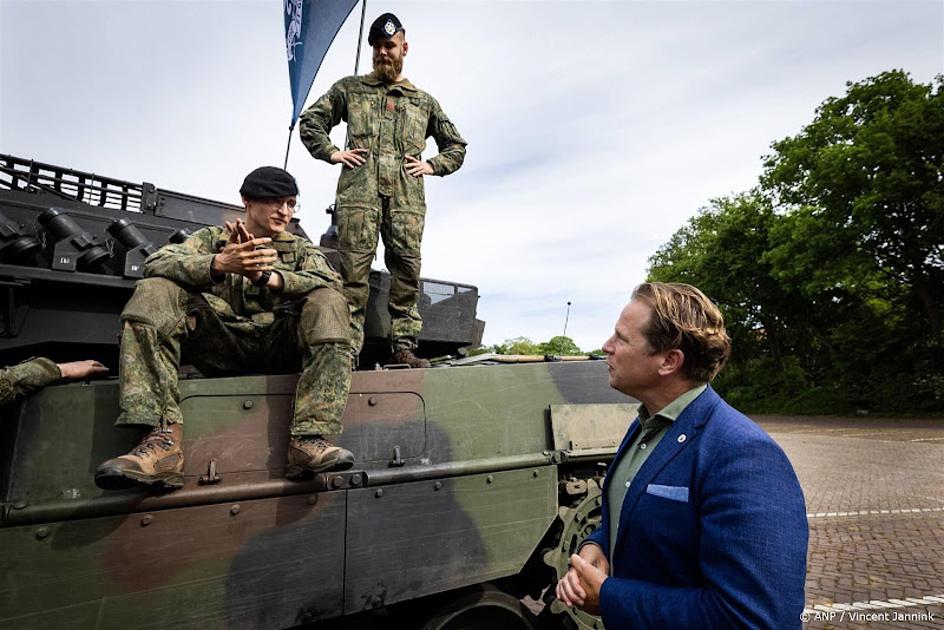Aankoop nieuwe Nederlandse tanks is 'voorbeeldproject'