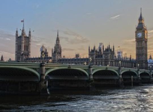 Testen voor reis naar Verenigd Koninkrijk vrijdag niet meer nodig