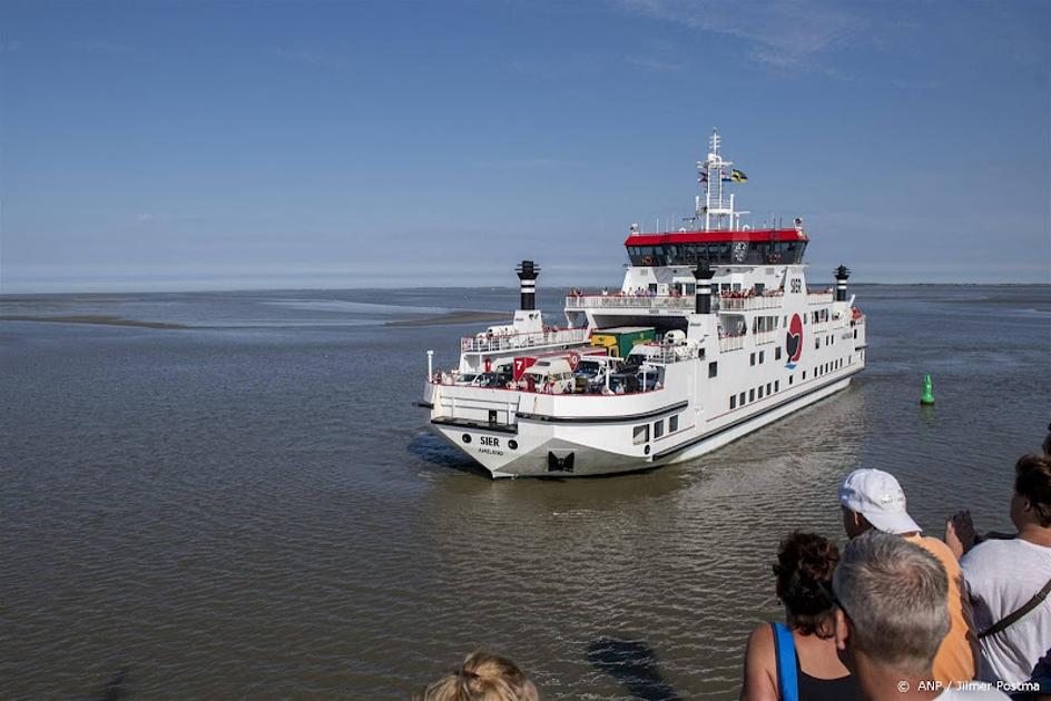 Over twee weken met de boot naar Ameland? Vergeet niet te reserveren