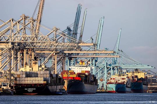 Havenondernemers Rotterdam overwegen rechtszaak om stikstofbeleid