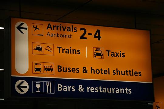 Schiphol houdt weer banenmarkt voor werven personeel