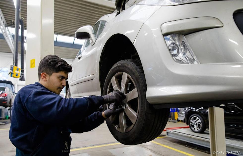 Minder grote omzetstijging auto- en motorbranche