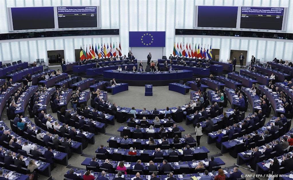 Grootste fractie Europarlement wil af van verbod op verbrandingsmotor