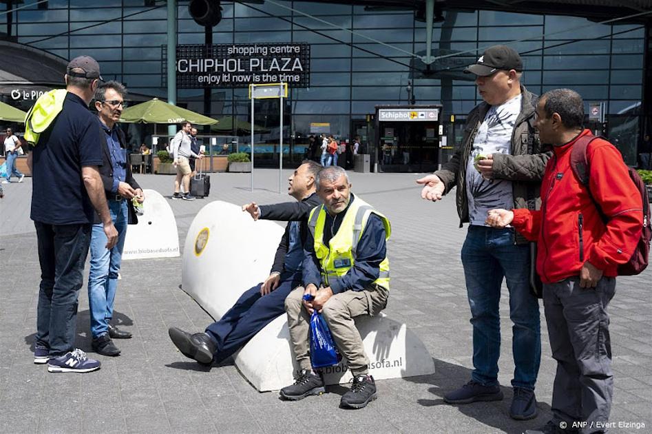 Behoud urentoeslag voor schoonmakers en beveiligers Schiphol
