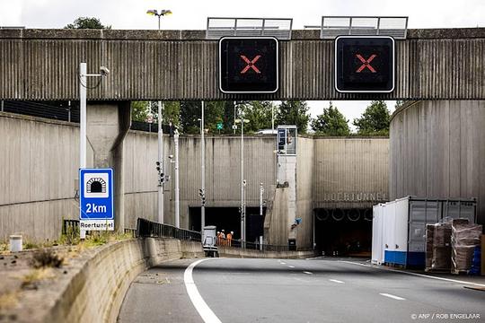 Storing in twee tunnels bij Roermond: verkeer moet omrijden