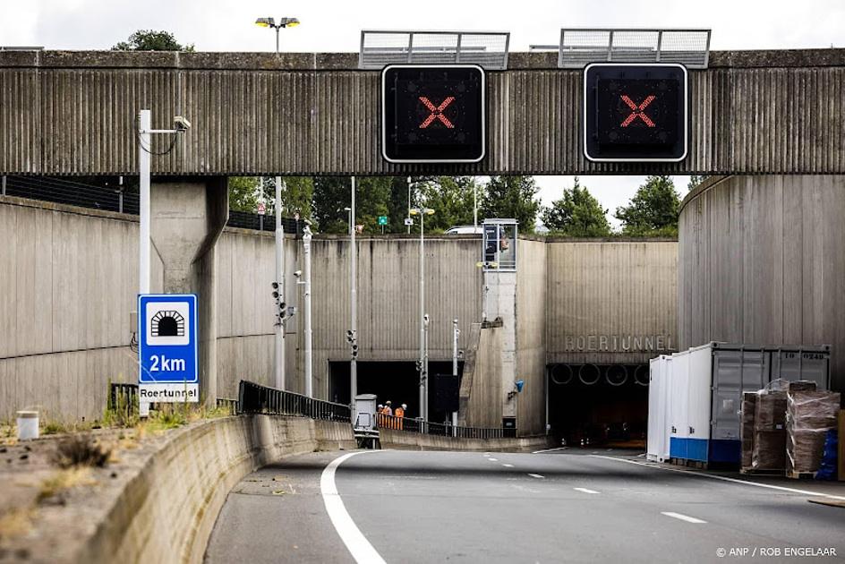 Storing in twee tunnels bij Roermond: verkeer moet omrijden