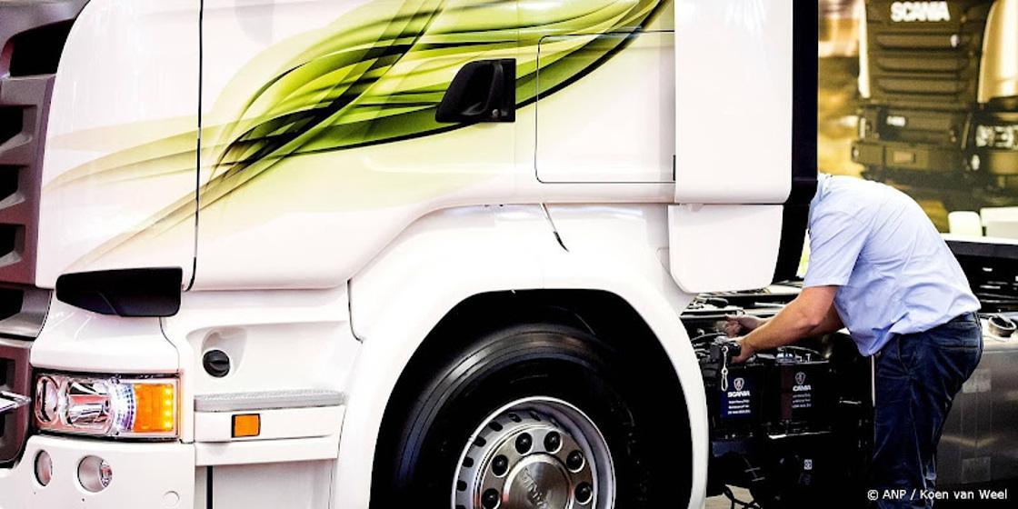 Vooral in Nederland daalde de verkoop van bedrijfswagens