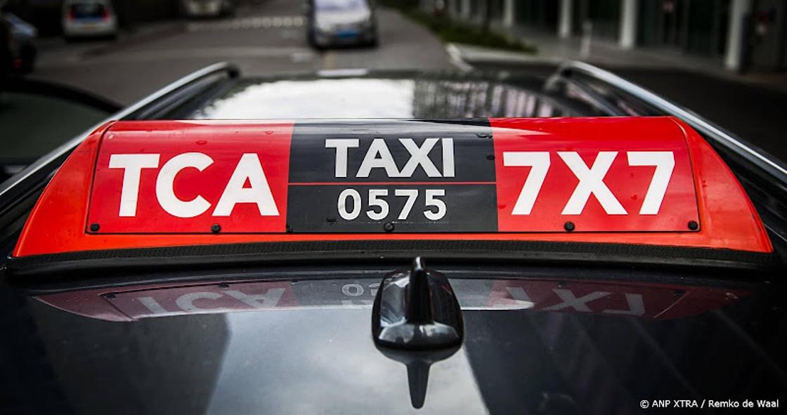 Drukkere spits voor Amsterdamse taxichauffeurs op stakingsdag NS
