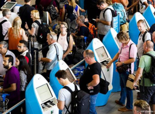 Reisbranche is coronaklap nog niet te boven