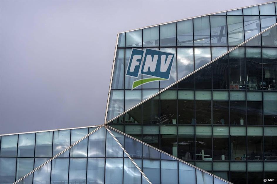 FNV: afvalvrachtwagens niet toegelaten op recyclinglocaties