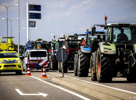 Avondspits verliep rustig met nog enkele snelwegblokkades door boeren