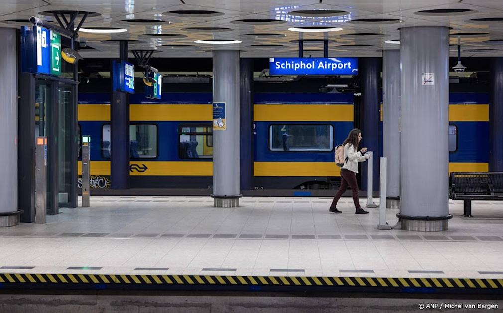 ProRail: kabels Schiphol hersteld: treinverkeer wordt opgestart