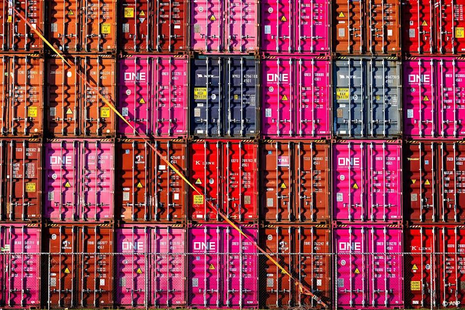 Bijna drieduizend kilo cocaïne in drie containers in Rotterdamse haven