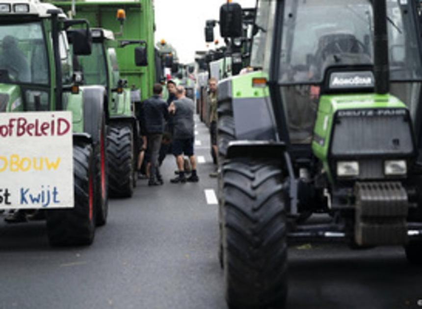 Snelweg A28 weer geblokkeerd door boeren