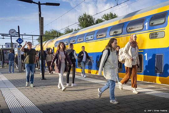 Storm op komst: ProRail zet extra materieel en personeel in op spoor