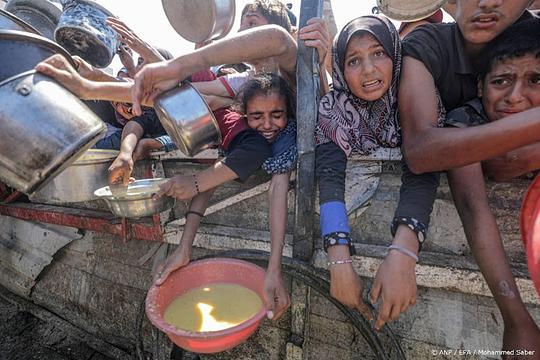 Nederlands vliegtuig vertrekt woensdagochtend voor droppings