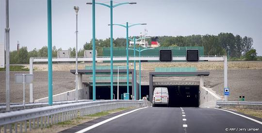 Sluiskiltunnel na dodelijk ongeluk weer helemaal beschikbaar voor verkeer