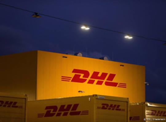 Moederbedrijf pakketbezorger DHL boekt winst door hogere tarieven