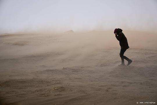 Zware windstoten in het noordwesten van Nederland