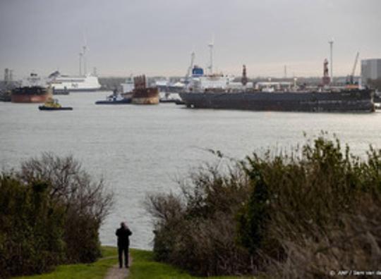 Kapitein en stuurman stuurloos geraakt schip weer op vrije voeten