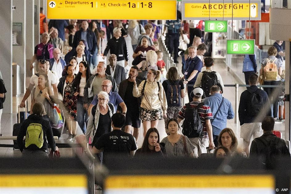 Veel meer passagiers vliegen vanaf en naar Nederlandse luchthavens