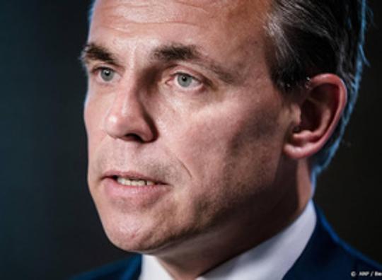 Structureel minder vluchten op Schiphol als het aan het kabinet ligt