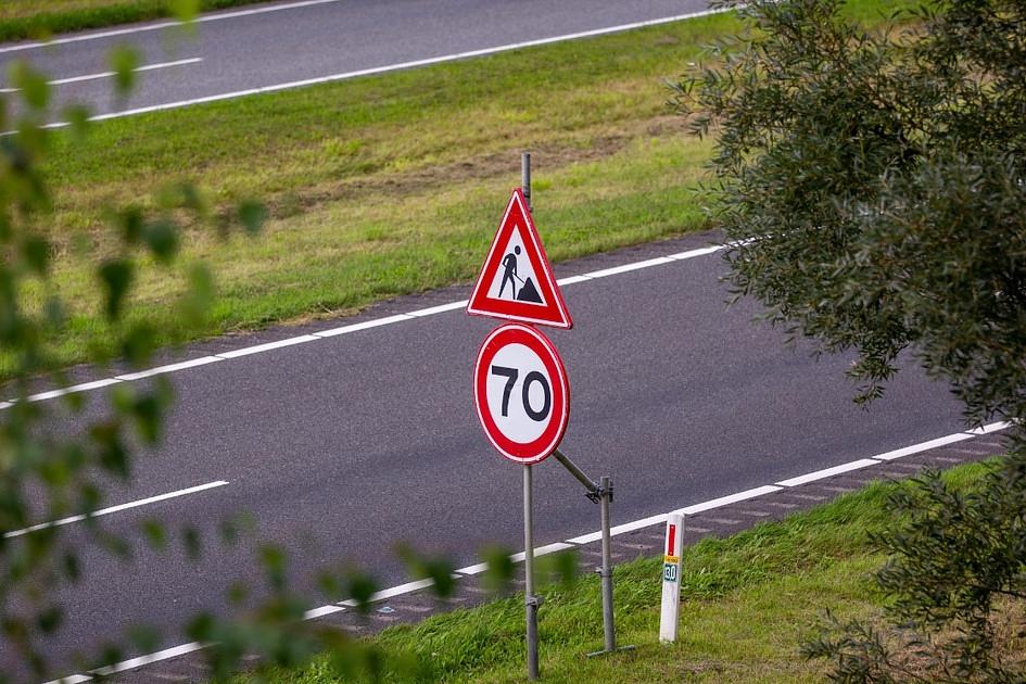 Snelweg A6 twee weken deels gesloten