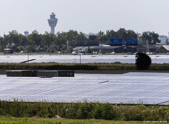 Eigenaar zonnepark bij Schiphol bang voor bankroet
