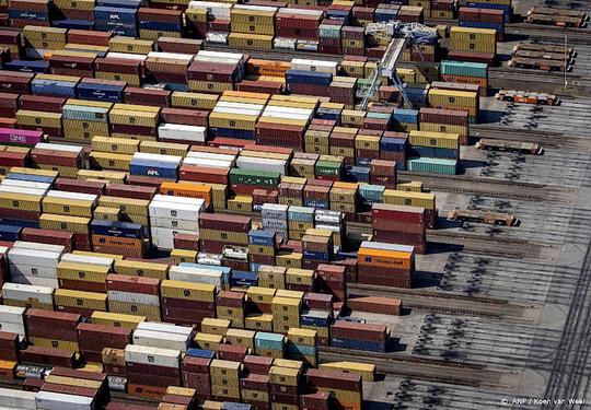 Douane houdt opnieuw uithalers aan op Maasvlakte in Rotterdam