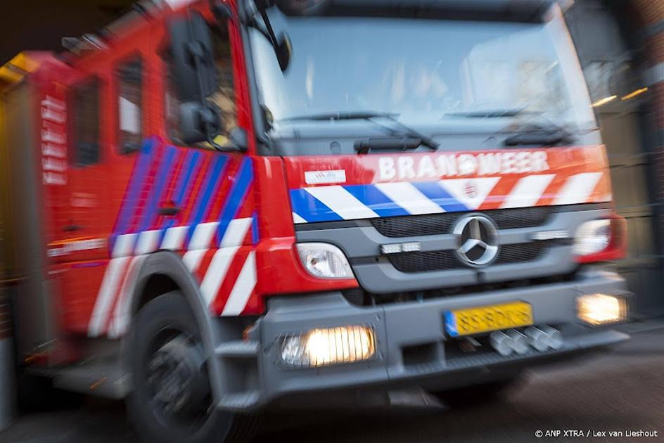 Grote brand in carrosseriefabriek in Tiel