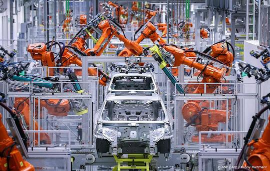 Rabobank: klappen voor Nederlandse toeleveranciers om autoheffing