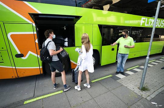 FlixBus merkt flinke vraag naar busreizen richting Amsterdam