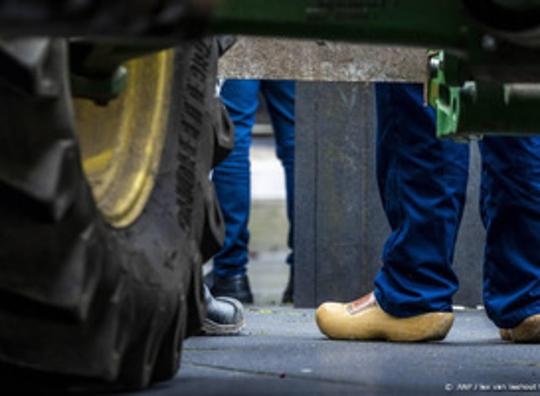 Gemeente Den Haag wil dat Rijk boeren in tractoren tegenhoudt op snelweg